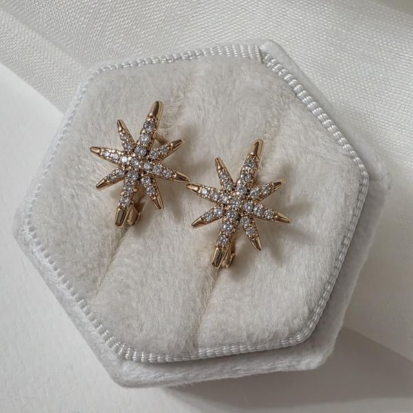 Сережки из медицинского золота с позолотой 3206570807 фото