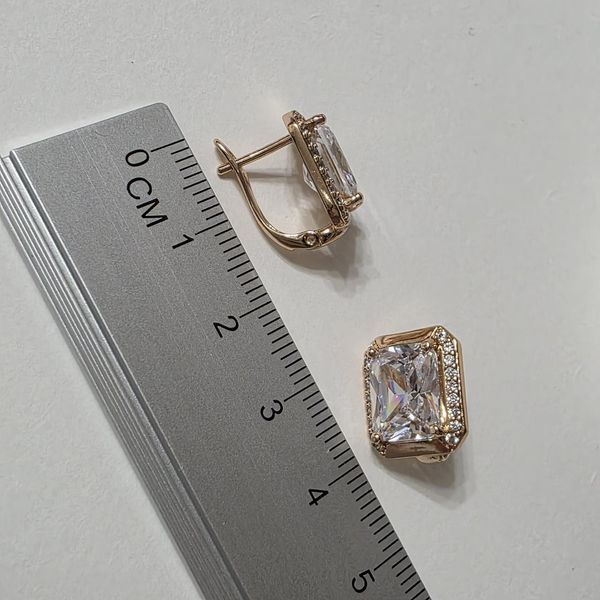 Сережки из медицинского золота с позолотой 3085764999 фото
