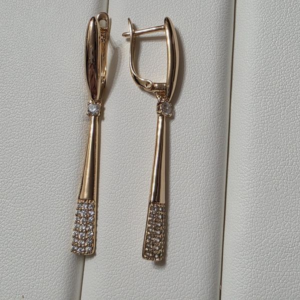 Сережки из медицинского золота с позолотой 3085814554 фото