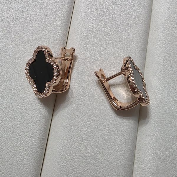 Сережки из медицинского золота с позолотой Сережки Цветок Клевера 3085996918 фото