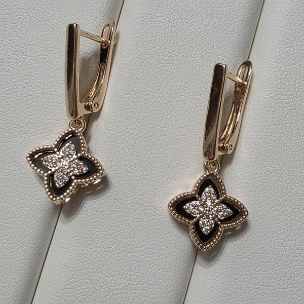 Сережки из медицинского золота с позолотой Сережки Цветок Клевера 3085997433 фото