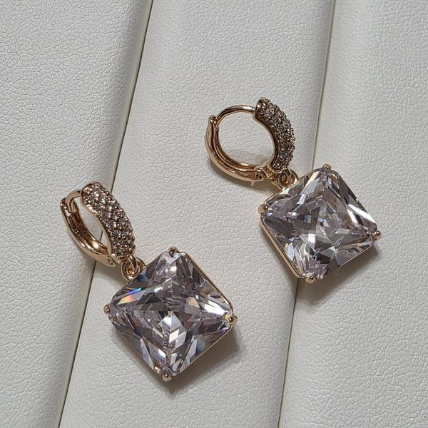 Сережки из медицинского золота с позолотой 3086025925 фото