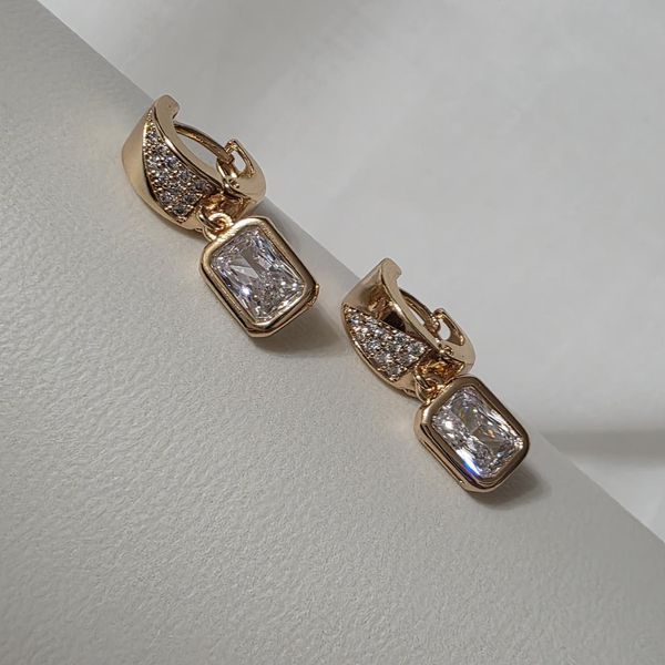 Сережки из медицинского золота с позолотой 3125192793 фото