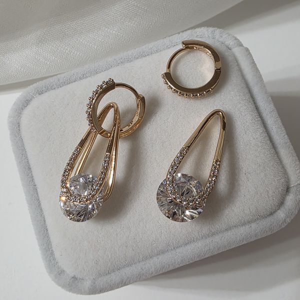 Сережки из медицинского золота с позолотой 3085748812 фото